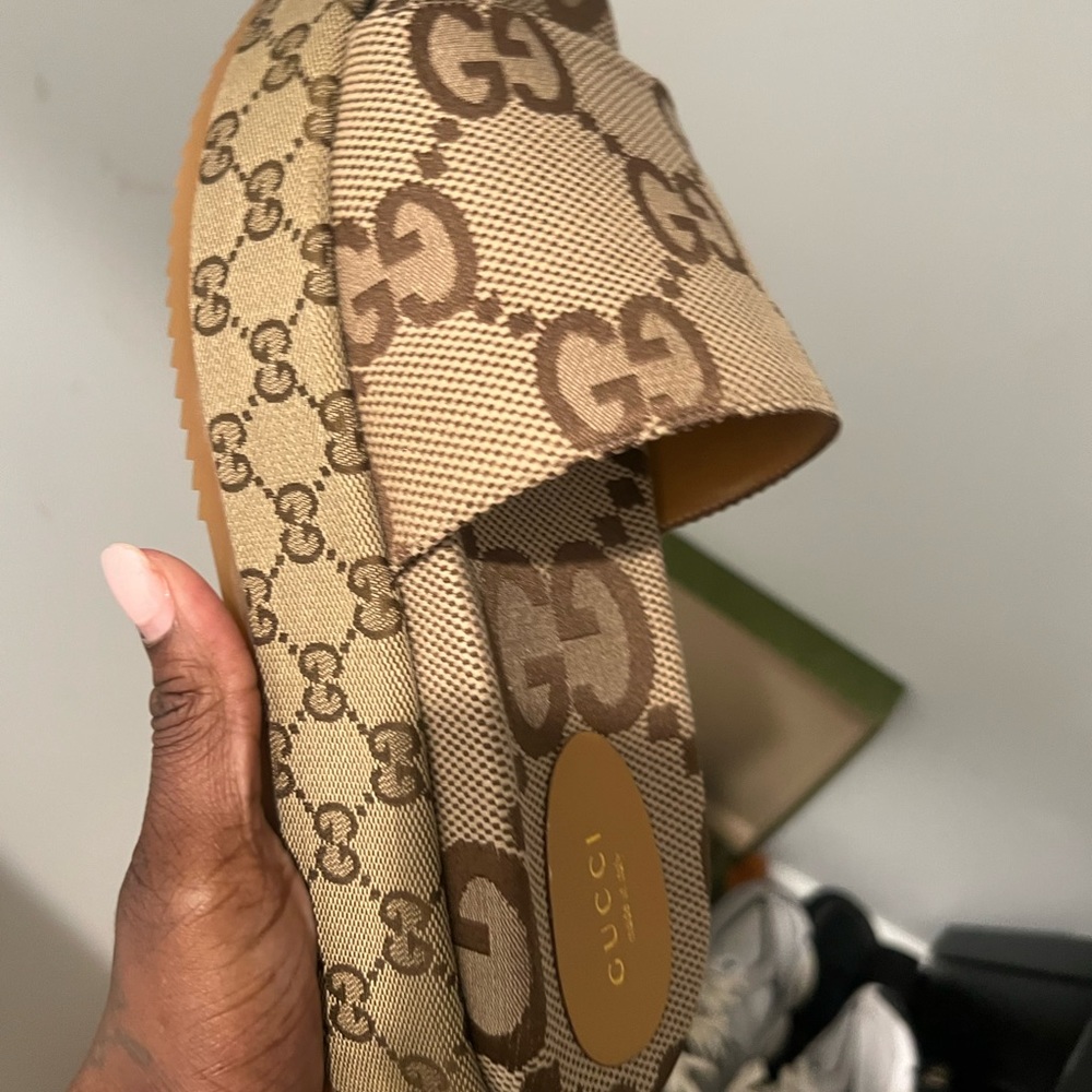 Tan gucci platform sandles size 10